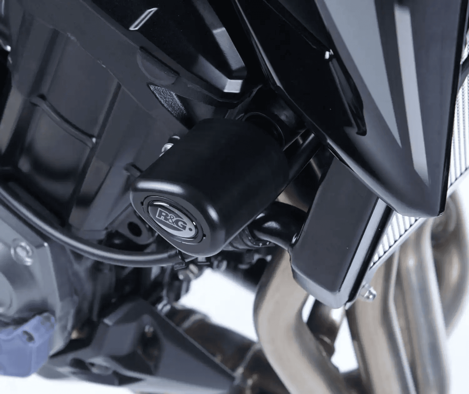 RG Frame Sliders Kawasaki Z900 — view 1